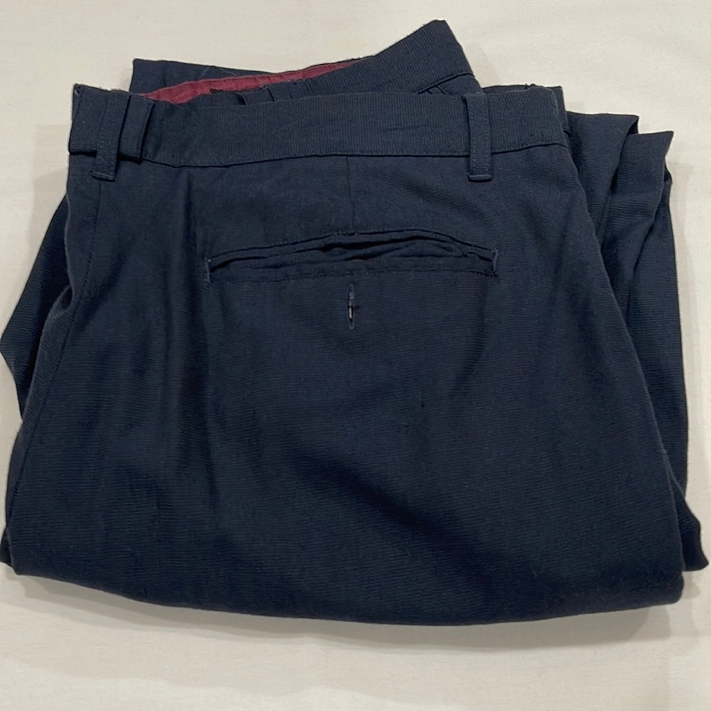 Reunion Men’swear, size 36.